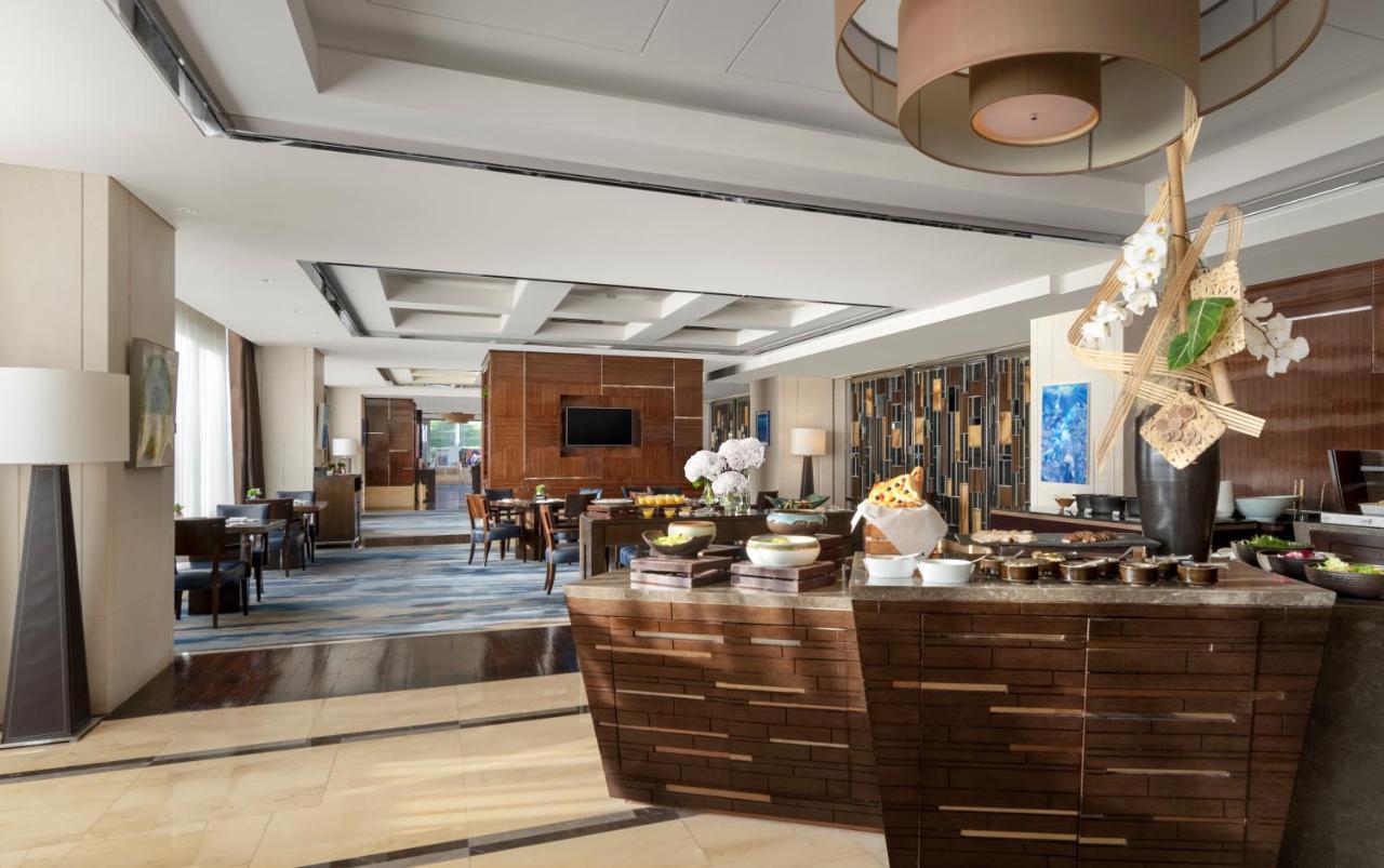 Four Seasons 5* Beijing
